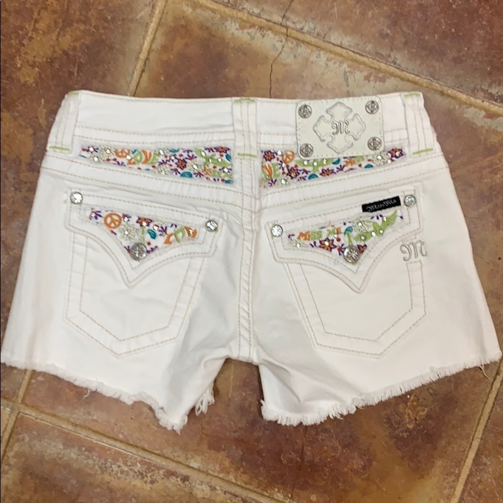 Miss Me Peace Love Embellishment White Shorts